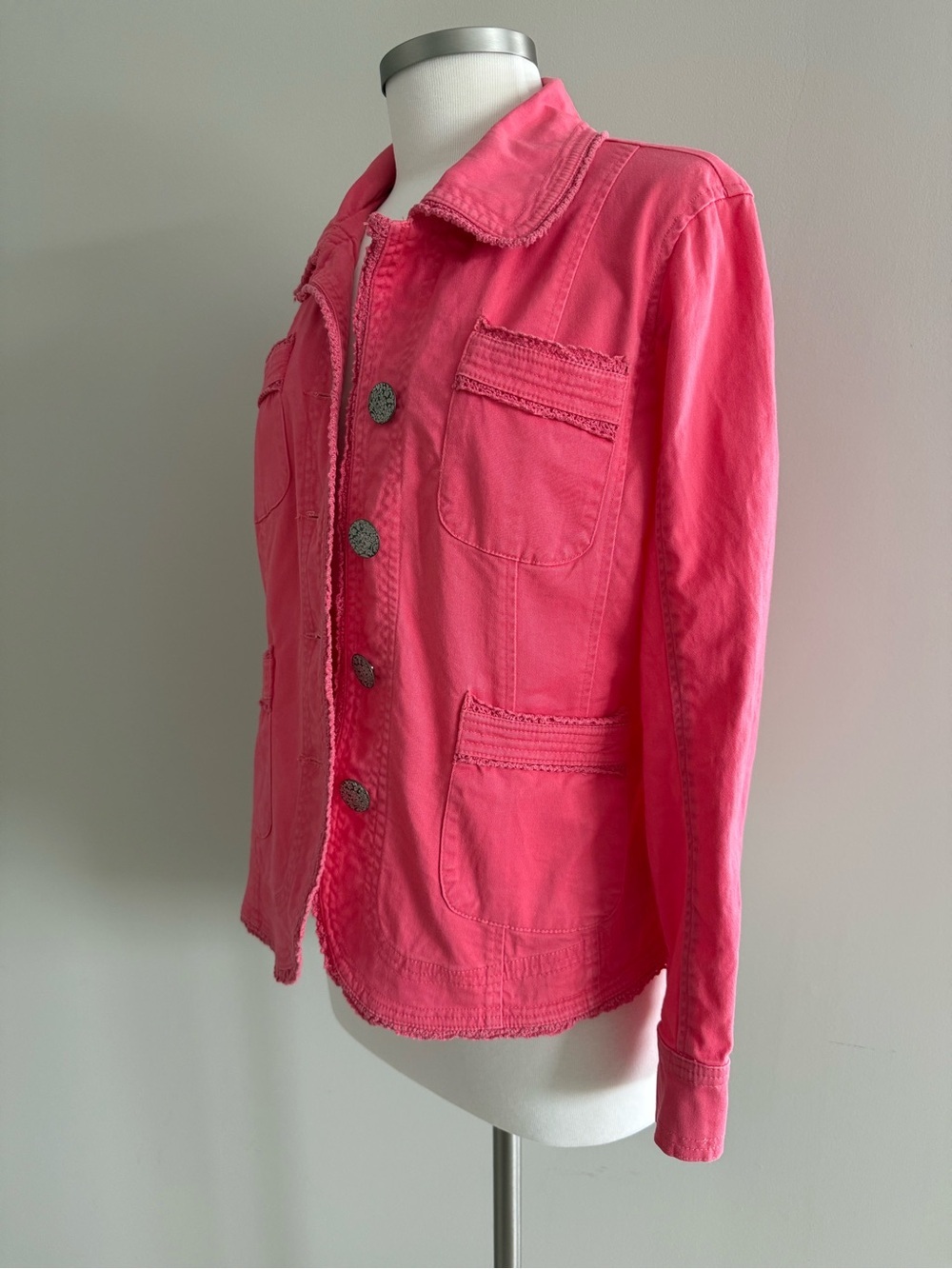 LIVE A LITTLE Denim / Twill Cotton Jacket in Salmon - Picture 5 of 12